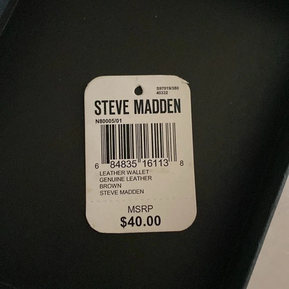 Steve madden men's bifold leather wallet Dark Brown 6 slots Smooth New in Box